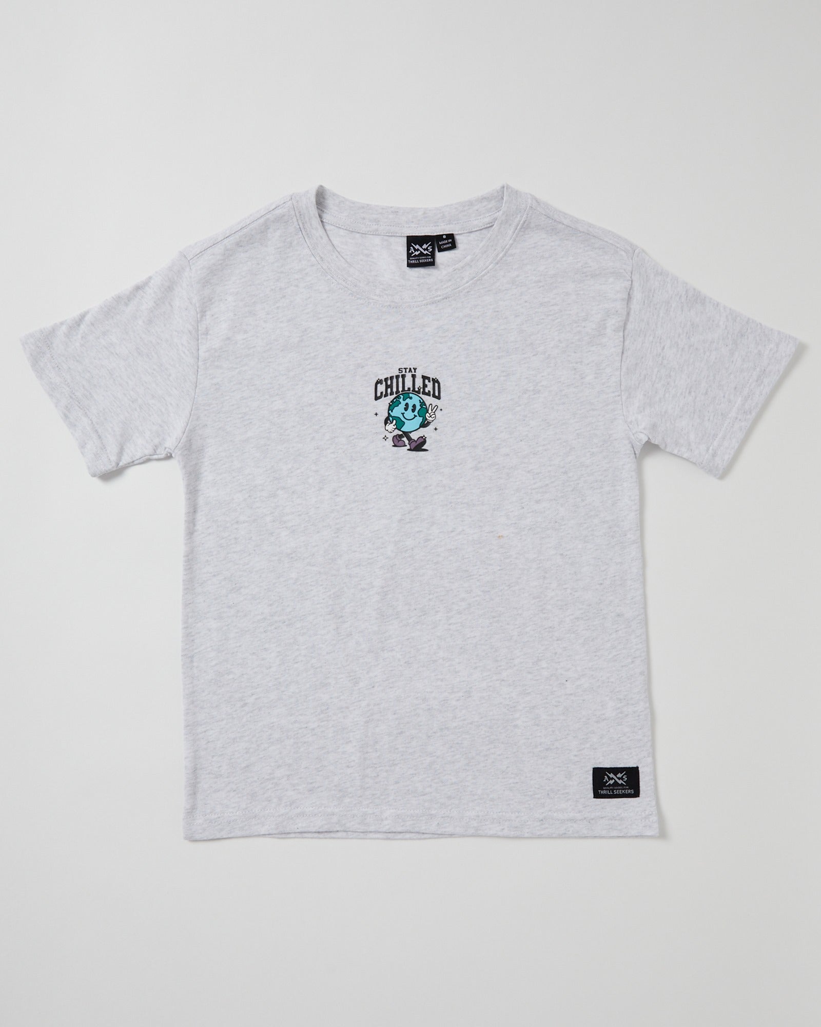 This Teen Boy Chill Short Sleeve Tee by Alphabet Soup is made of 100% grey marle cotton jersey and features a ribbed crew neckline, straight hemline, and short sleeves. The centred print on the chest adds a stylish touch.