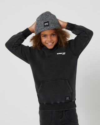 This Children's Steel Grey Hoodie by Alphabet Soup boasts a vintage look with heavy brushed back fleece for comfort, a boxy skate fit, and a playful raised logo. Perfect for young skate lovers and adventurers! Includes fixed hood and front pocket.