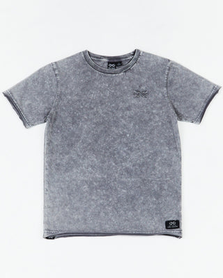 Alphabet Soup's Kids Staple Tee in pebble grey for boys aged 2-7. Featuring classic, 100% cotton jersey, has a regular fit, and raw edges on the hemline & sleeves. Plus, logo embroidery on the chest.
